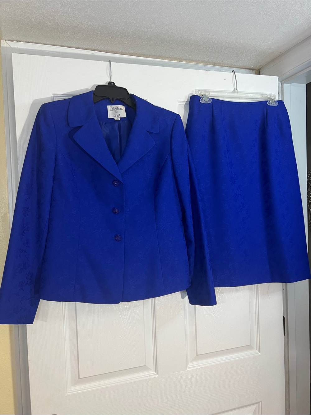 Le Suit Royal Blue Women's Blazer and Skirt Set